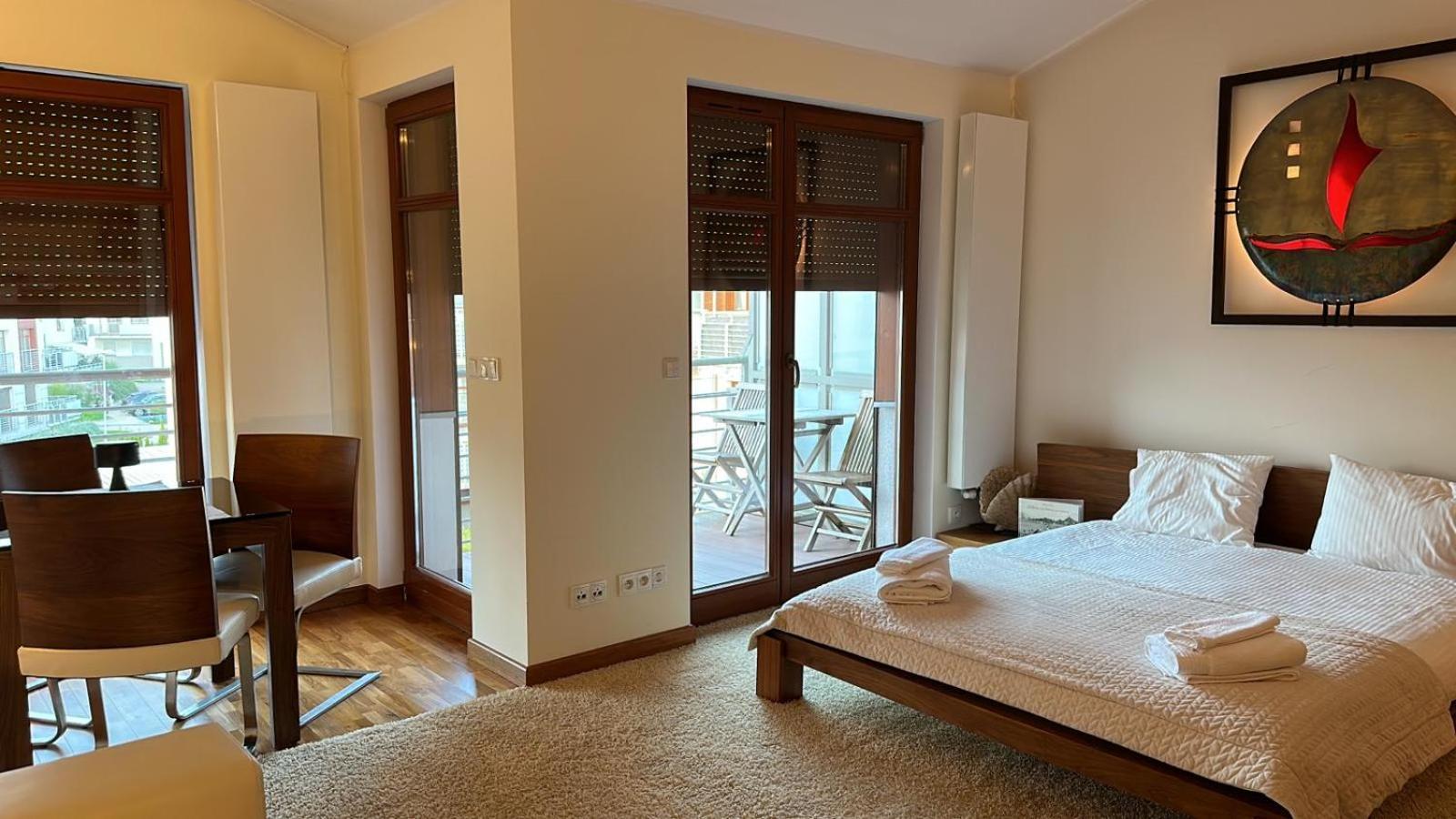Neptun Park Apartament - 100 M Od Plazy Gdansk Luaran gambar